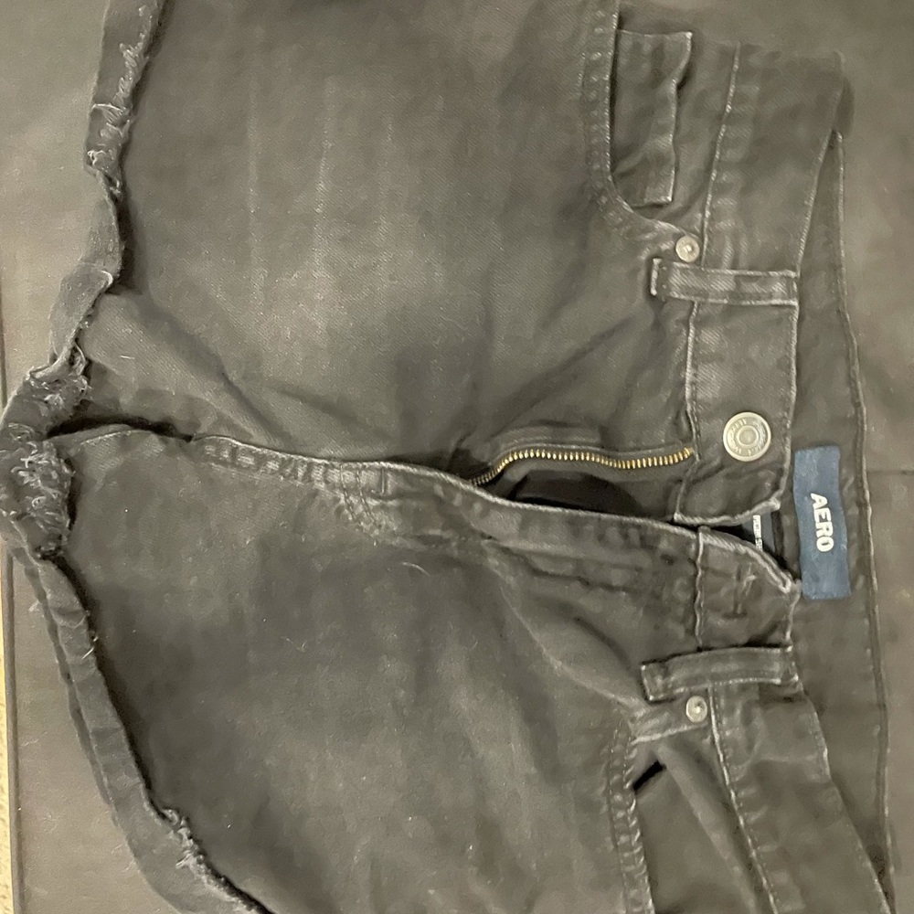 2 Shorts billabong and Aero